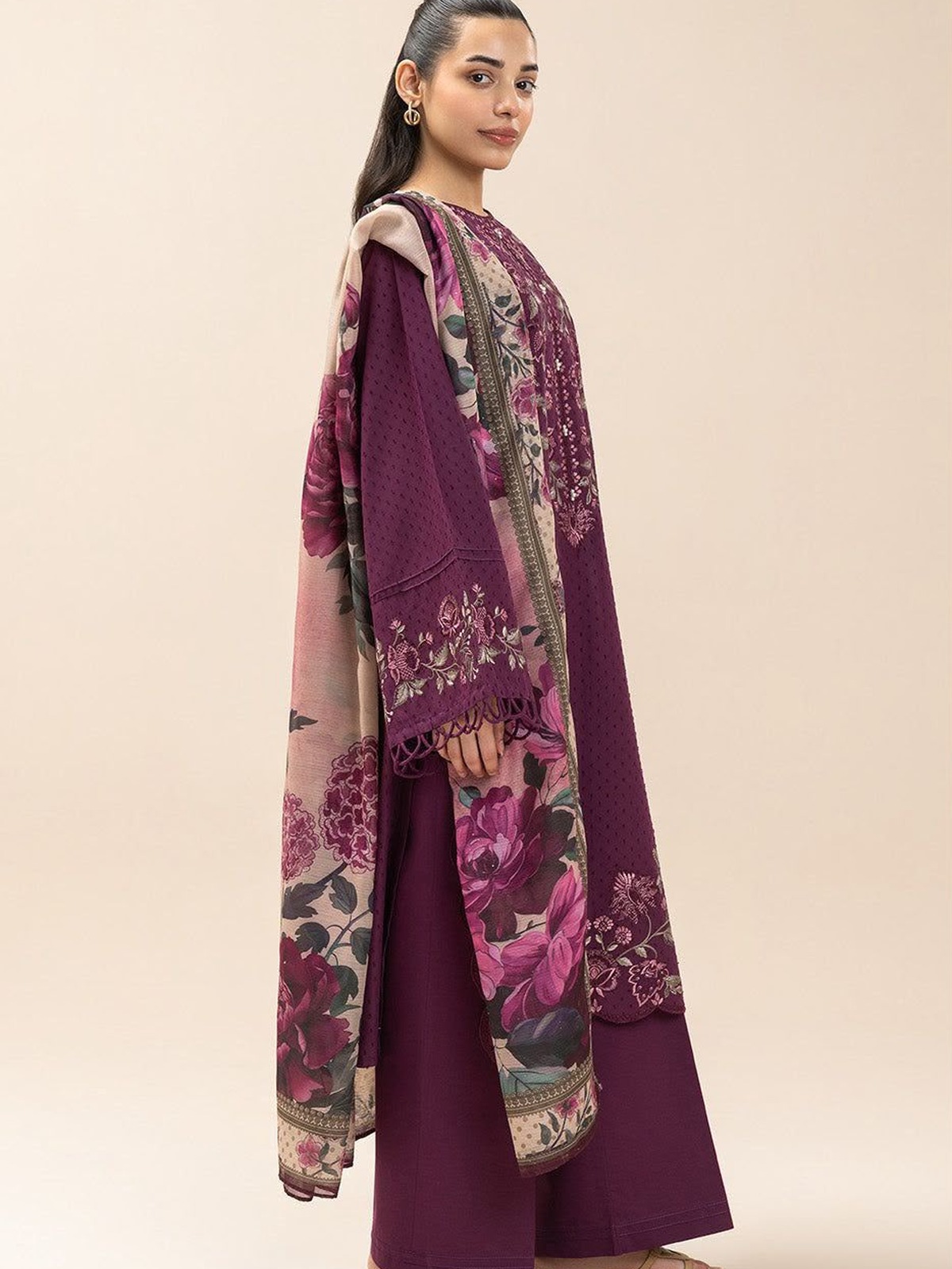 BeechTree Winter Collection Heavy Embroidered image 2