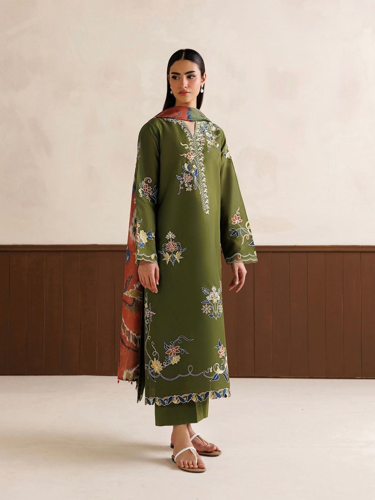 Embroidered Airjet Dhanak