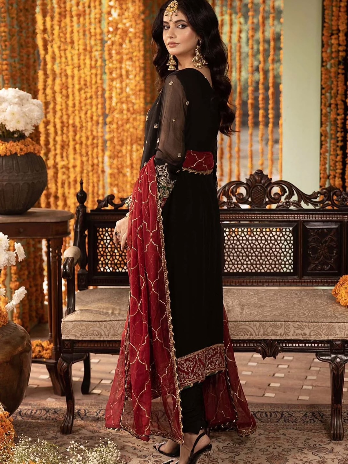 Asim Jofa Rang-E-Mehfil Heavy Adda Work Chiffon image 2